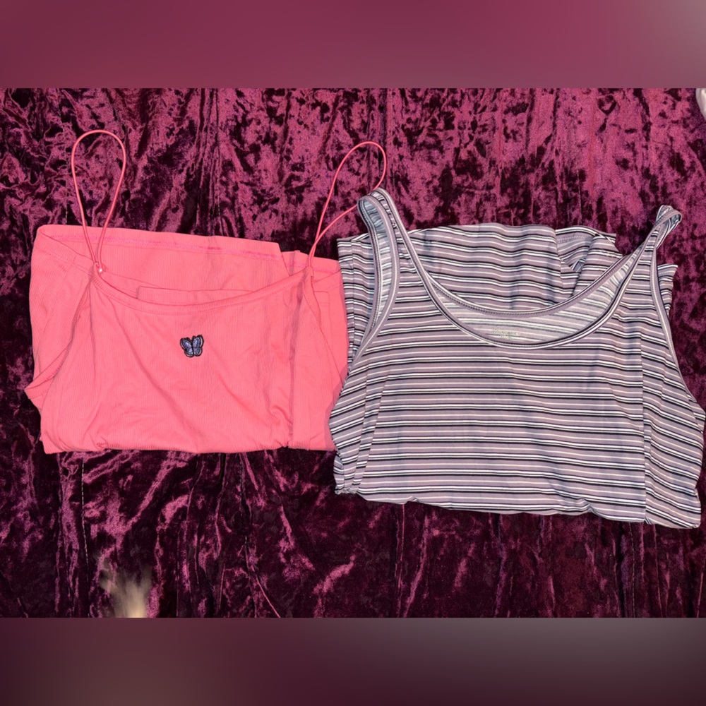 2 Women’s Tank Tops